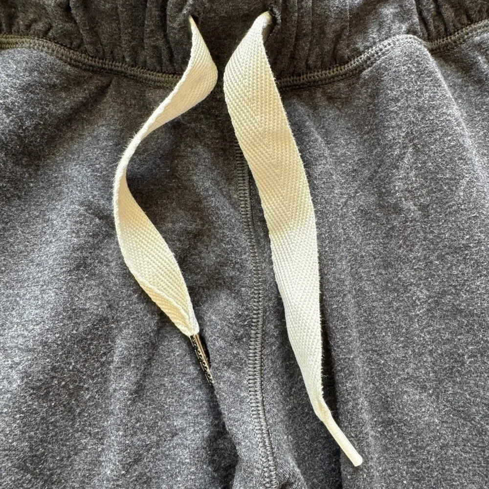 Lululemon‎ Ready to Rulu Jogger Sweatpants Size 8 Dark Gray
